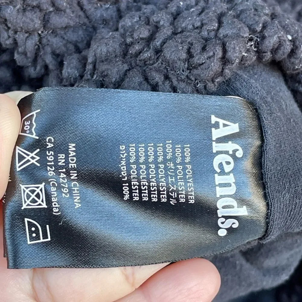 Afends Sherpa hooded sweater small - Picture 11 of 11
